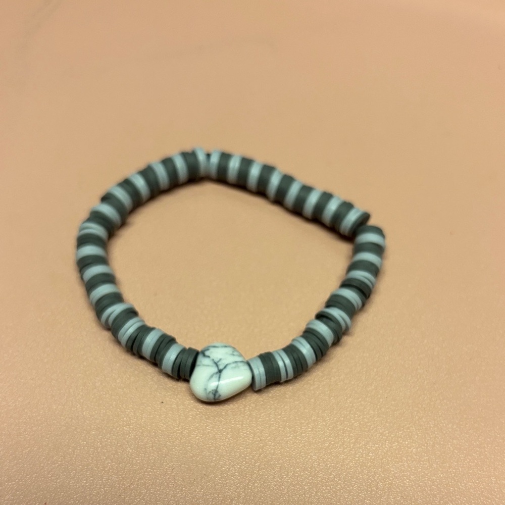 Gray Beaded Bracelet with White Accent